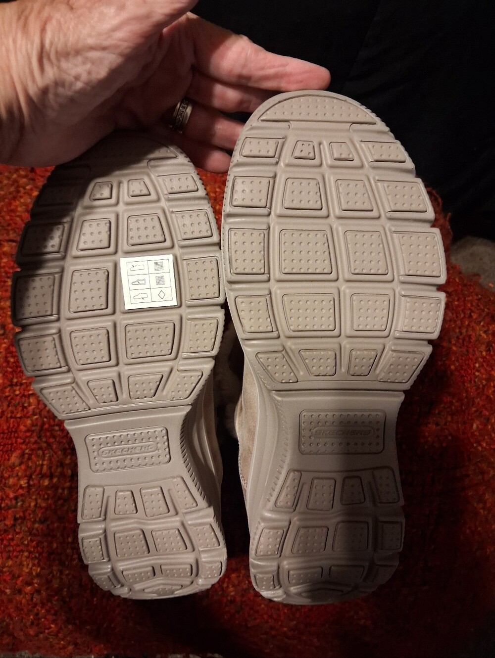 Skechers Hands-Free Slip-ins Easy Going boots - Picture 6 of 7